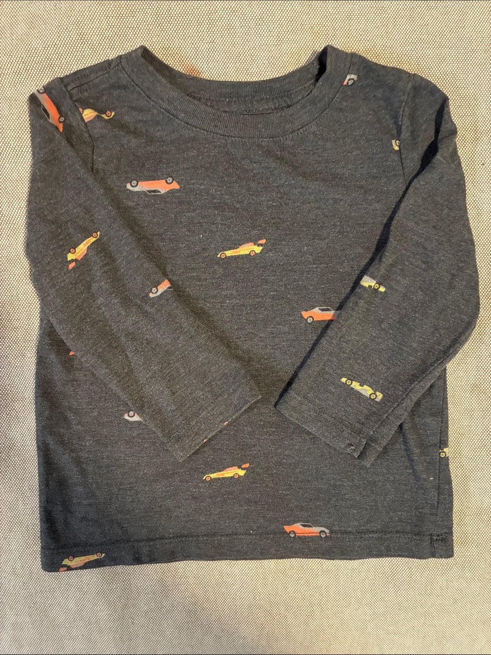 Cat & Jack Dark Gray Long-Sleeve Tee with Orange and Yellow Car Print